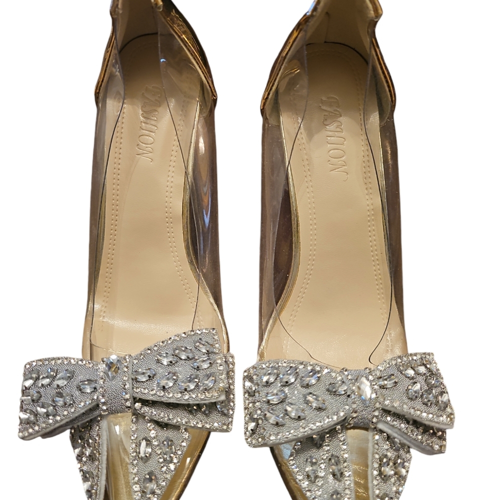 Womens shoes